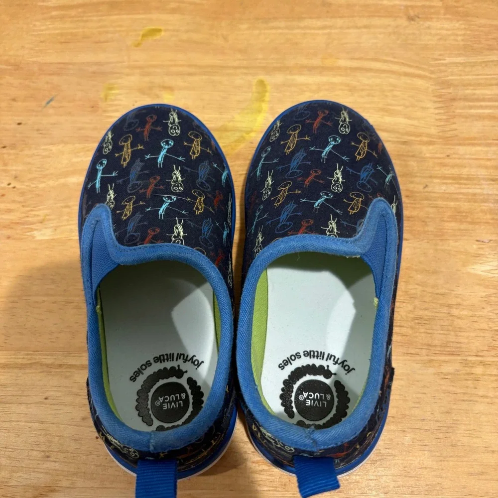 Livie & Luca Stick Figure Canvas Slip On Sneakers Kids Navy Blue‎ size 8 Toddler